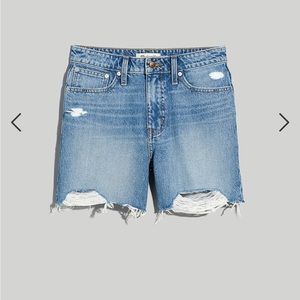 Madewell Curvy Relaxed Mid-Length Denim Shorts